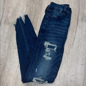 American Eagle distressed skinny jeans